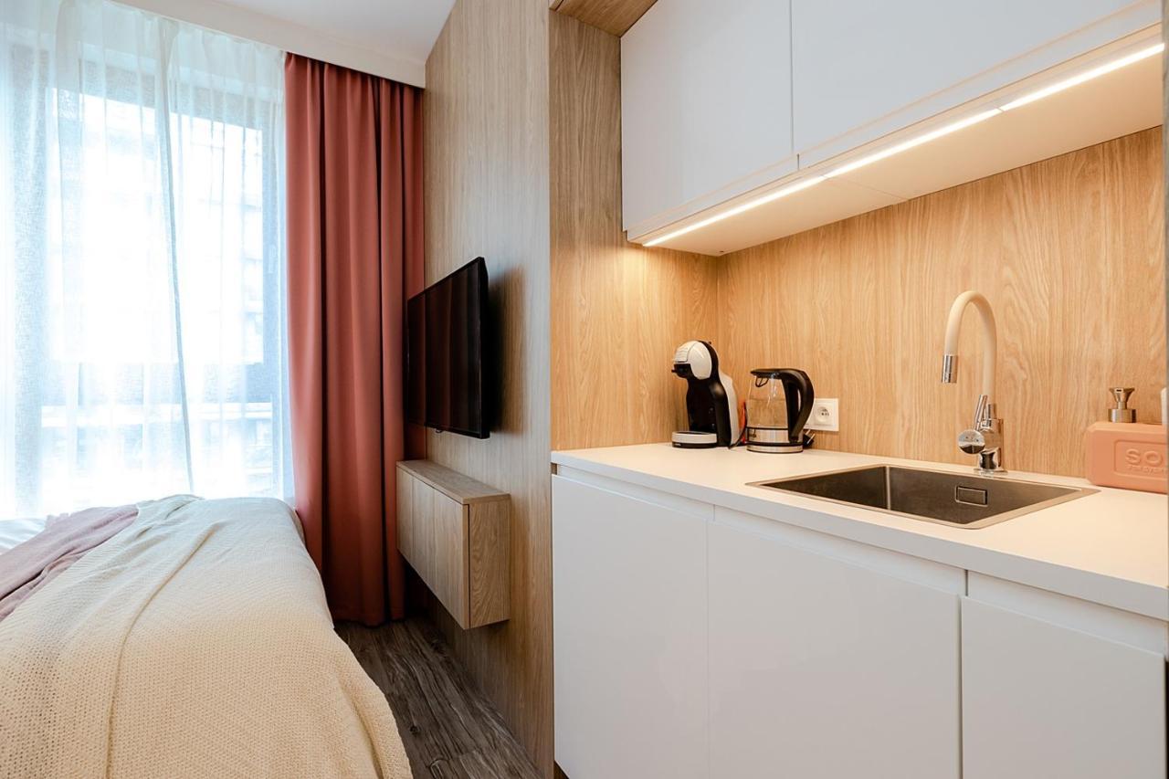 Studio Wola Apartament Kasprzaka - Wifi + Smart Tv Warszawa Exteriör bild