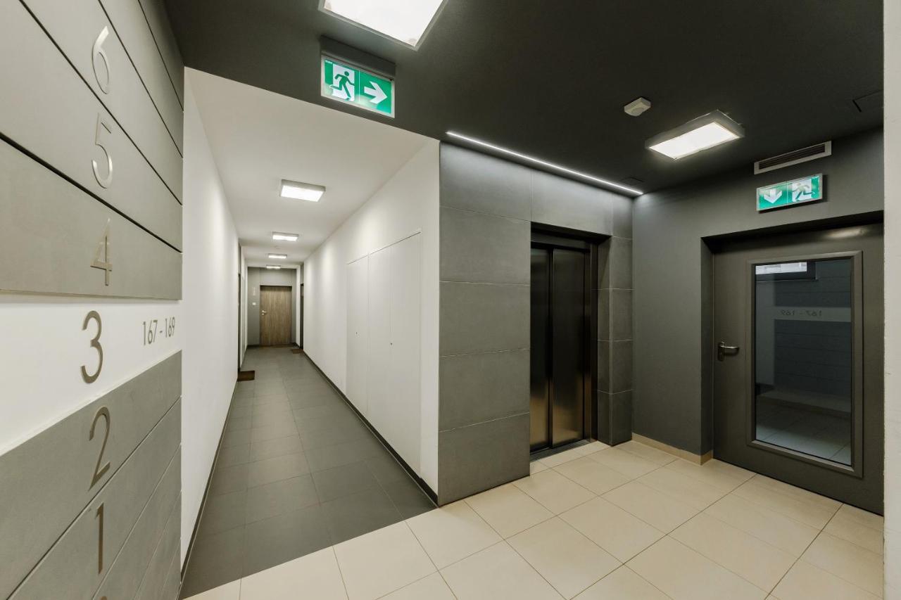 Studio Wola Apartament Kasprzaka - Wifi + Smart Tv Warszawa Exteriör bild