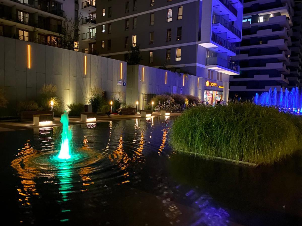 Studio Wola Apartament Kasprzaka - Wifi + Smart Tv Warszawa Exteriör bild